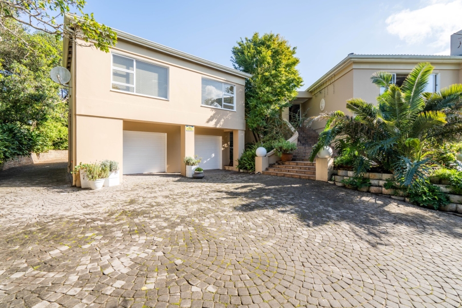 6 Bedroom Property for Sale in West Bank Eastern Cape